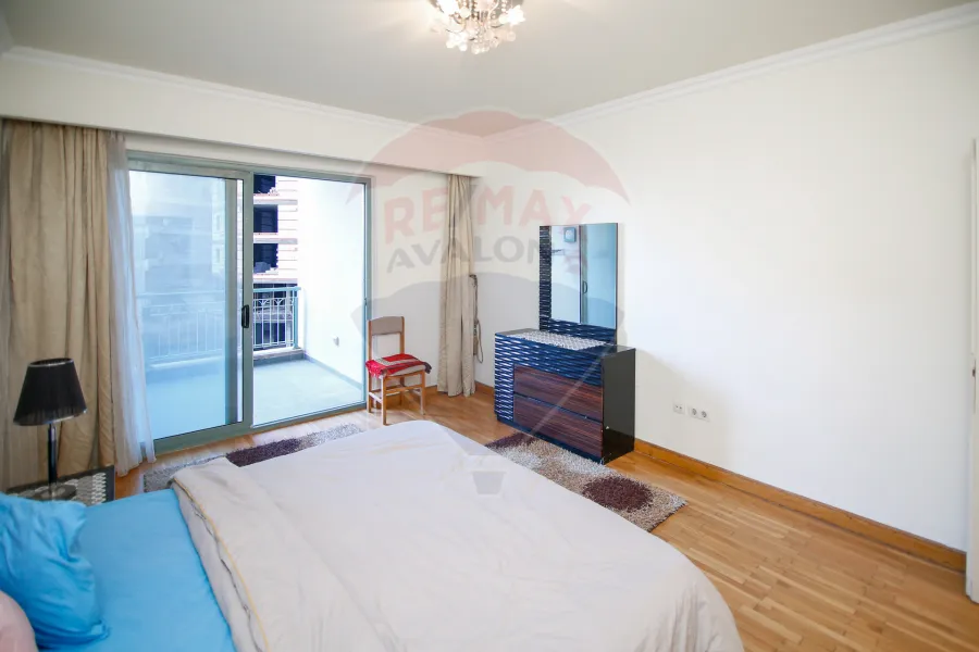 شقة للايجار اليومي 267 م سان ستيفانو (الفور سيزون )