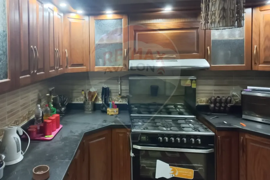 Furnished apartment for rent 190 m Smouha(Fawzi Moaz St.)