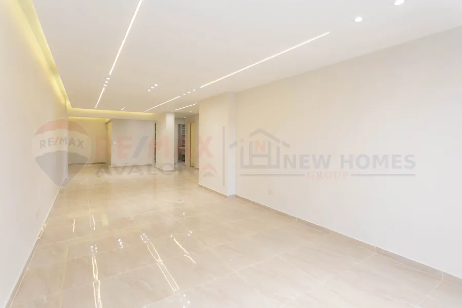 Apartment for sale 200 m Smouha (Valore El-Naql &amp;amp; El-Handasa St.)