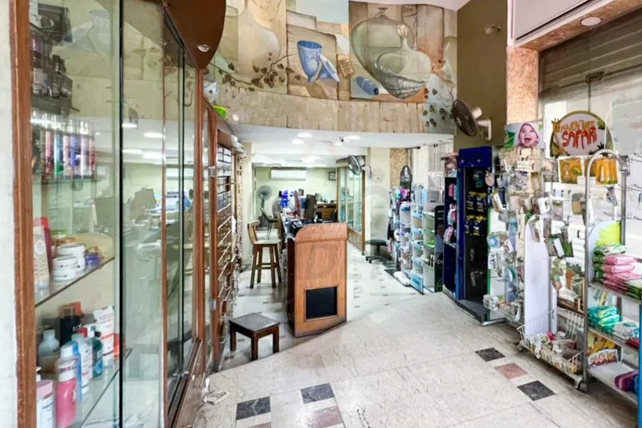 صيدلية للبيع 67 م زيزينيا (ش عبد السلام عارف)