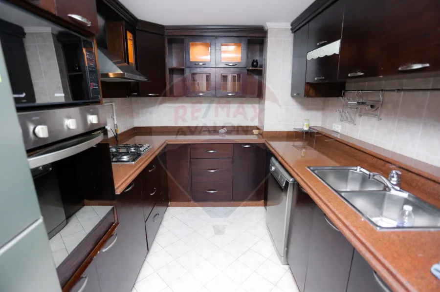 شقة للبيع 190 م سان ستيفانو (فورسيزون - نموذج ناصية)