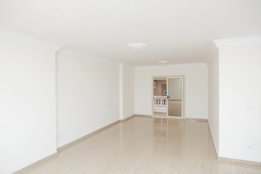 Apartment for sale 200m KafrAbdo- Behind Saray Market Sain Geiny