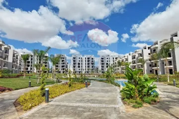 Studio + Garden for Sale October (Sun Capital)