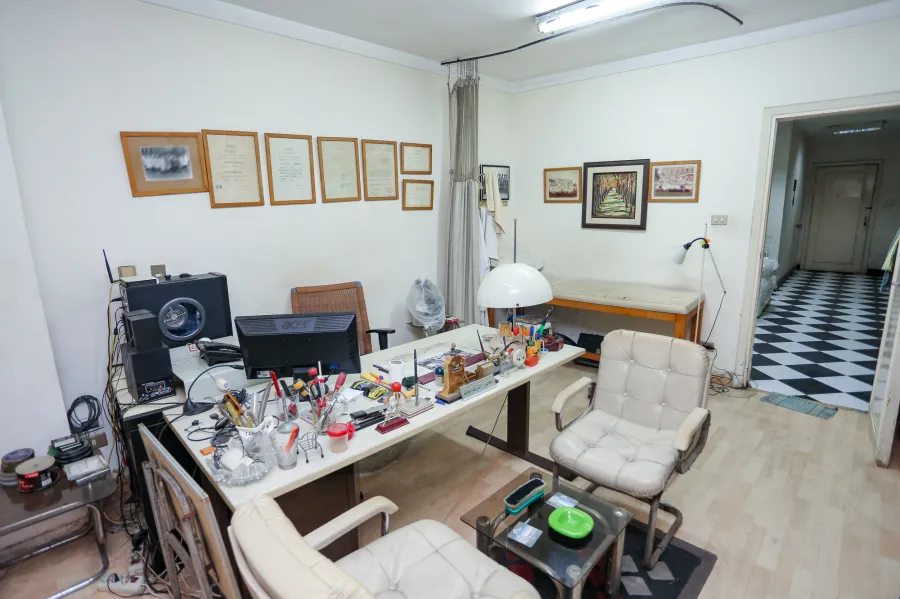 عيادة تجارى 90م للبيع مصطفى كامل (ش أبو قير الرئيسى)