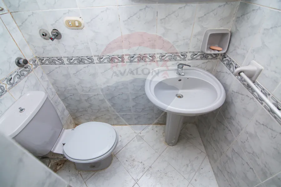 شقة للإيجار 150 م ميامي (متفرع من ش العيسوي)