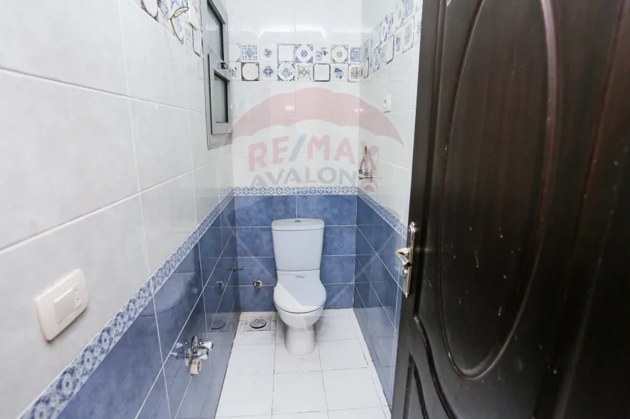 Apartment for sale 230 m Saba Basha ( Directly On The Sea )