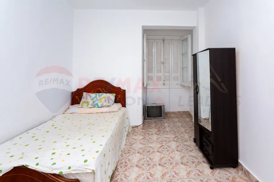 Licensed apartment for sale 120 m Cleopatra (directly on the sea)