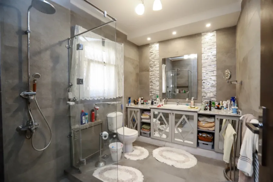 Luxury Apartment for sale 520m Smouha - Fawzi Moaz St