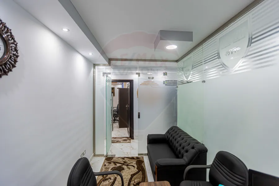 (شقة للبيع 130 م محطة الرمل ( برج الهندى - شارع شكور