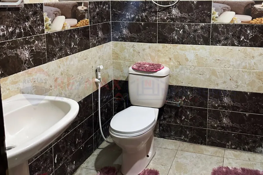 Apartment for sale 135 m Sporting (second number from the sea)