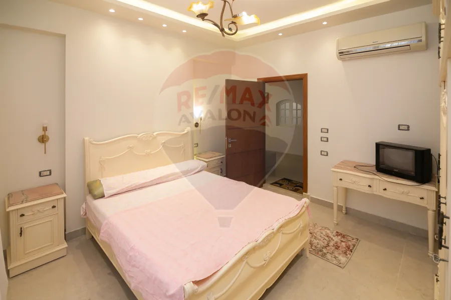 Furnished villa for rent Al-King Mariout (Carrefour Road in front of King Ranch) 1,500 m