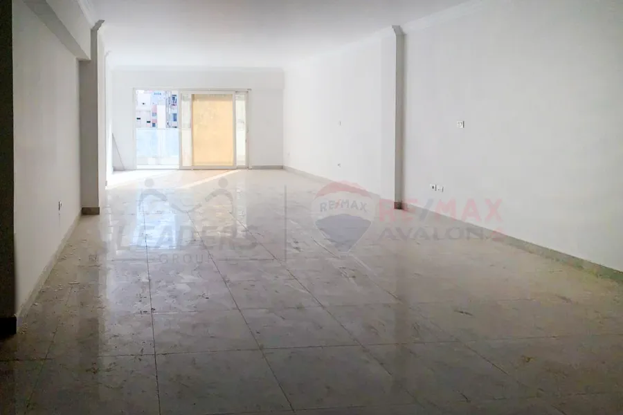Apartment for rent 211 m Smouha (Grand View)