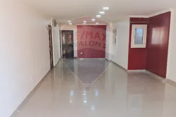 شقة للبيع 200 م سبورتنج (متفرع من ش أبو قير)