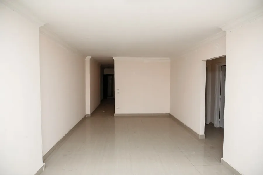 شقة للبيع 182م جليم (4 نمرة من البحر