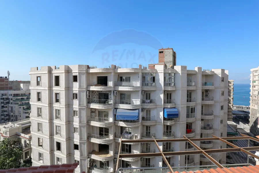 Apartment For Sale 115 m + Private Roof Louran (EleqbalSt.)