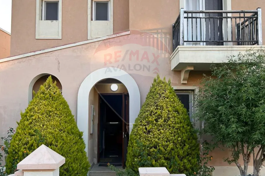 فيلا للبيع الساحل (رأس الحكمة - ماونتن فيو)