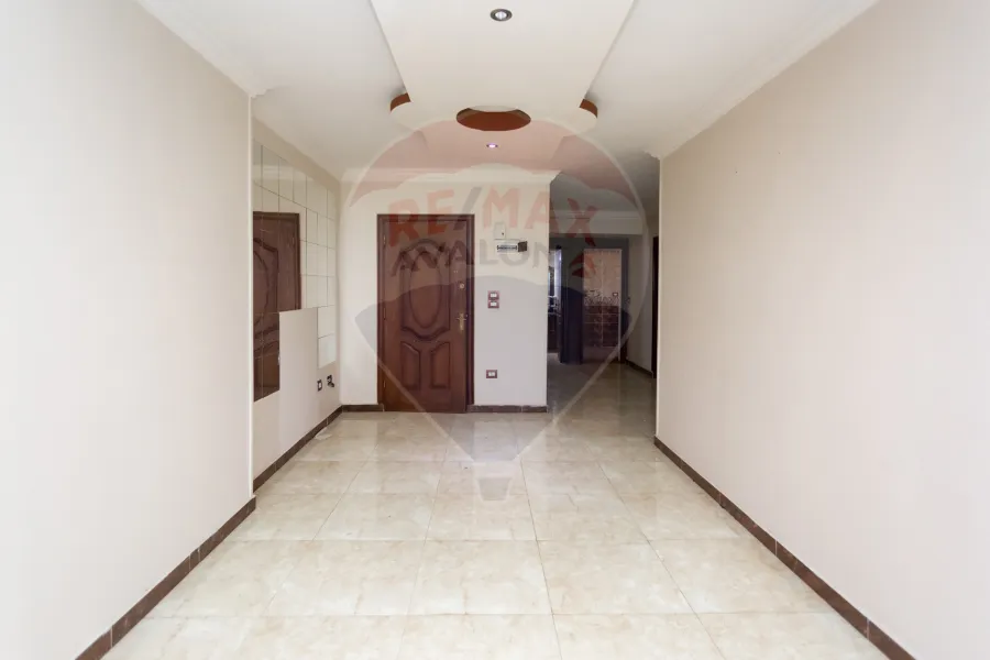 شقه للبيع  115 م سبورتنج ( فيو نادي سبورتنج )