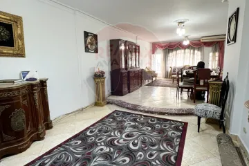 شقة للبيع 186 م جناكليس (ش مرتضي)