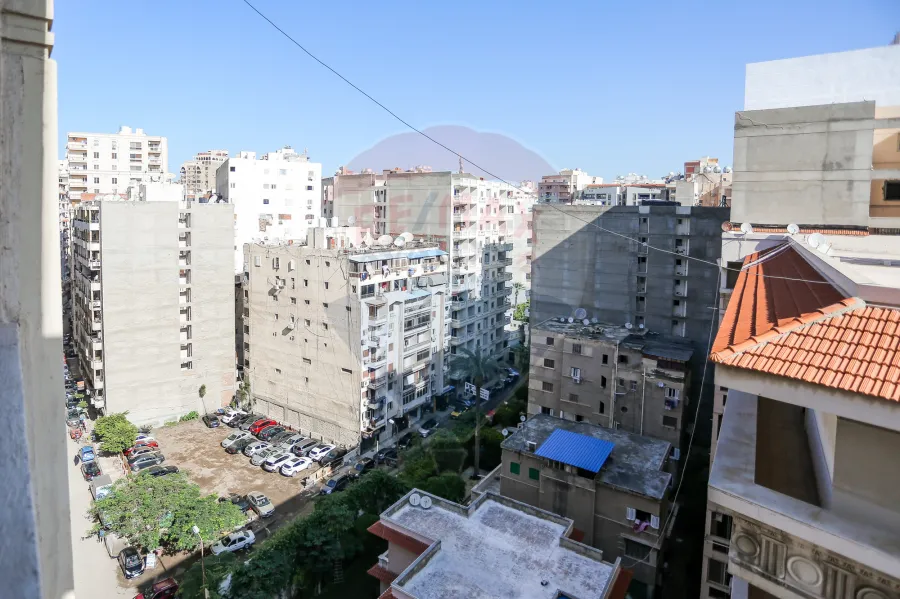 Apartment For Sale 219 m Smouha (50's St)