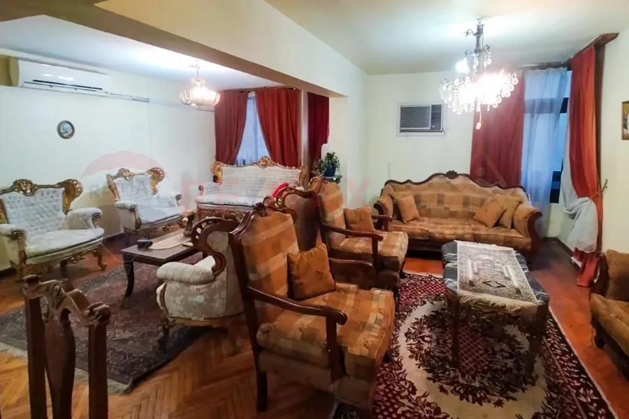 Furnished apartment for rent 230 m Roushdy (Al-Maaskar Al-Romani Street)