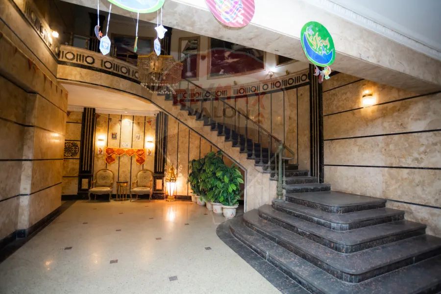 Commercial Shop + 2 mezan for rent 1,900 m Al Hay Al-Latiny (directly Fouad St.)