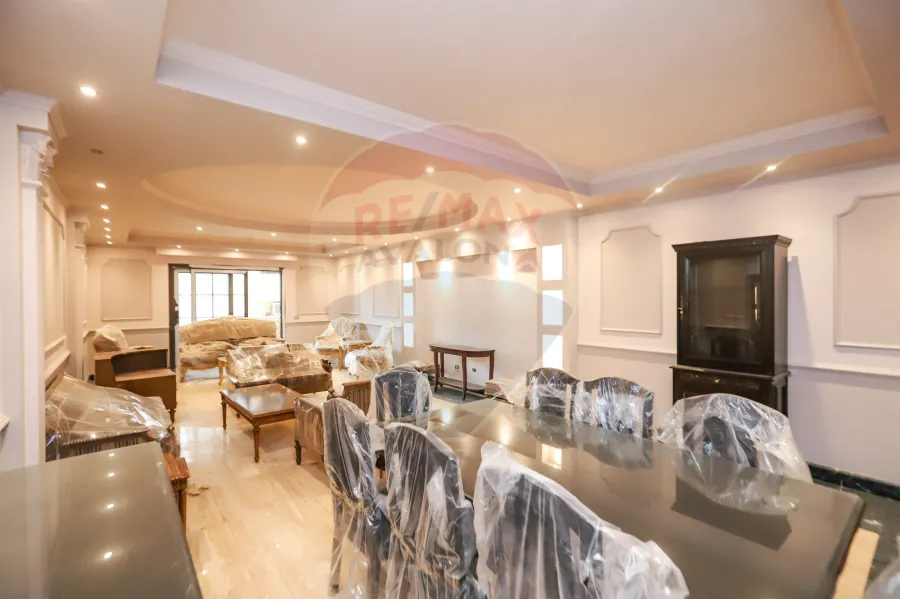 شقة للبيع 315م كفر عبده (ش أمير البحار)