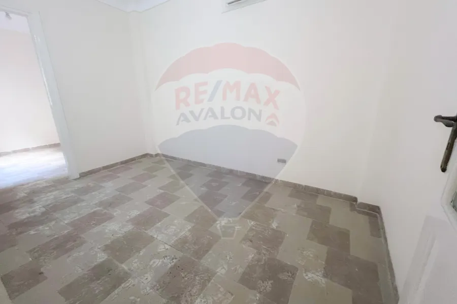 شقة للبيع 75 م الابراهيمية (متفرع من ش بورسعيد)