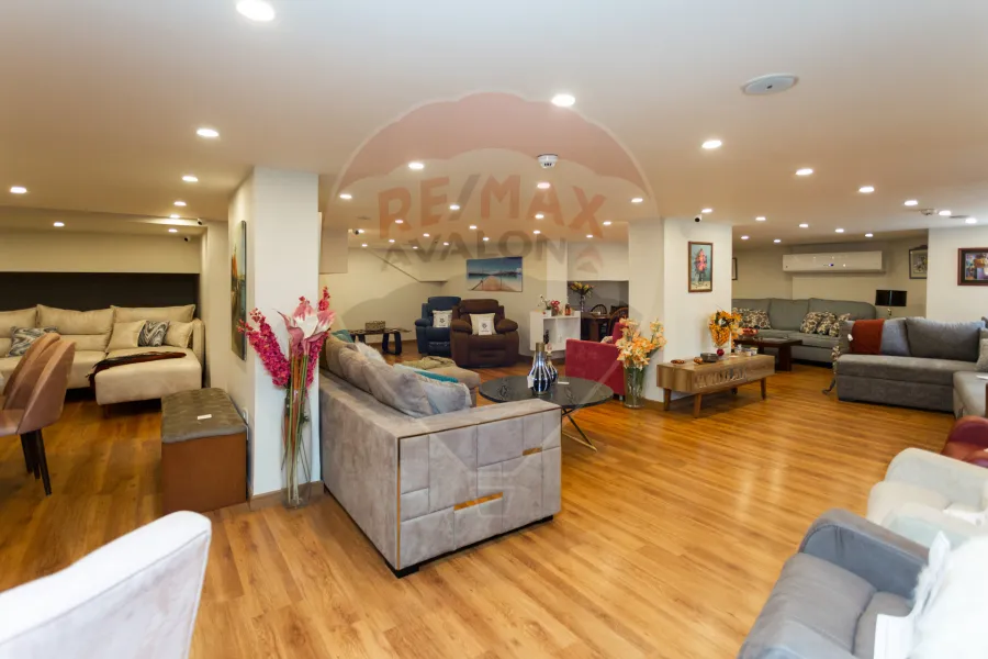 Shop for rent 300 m Loran (Shaarawy St.)