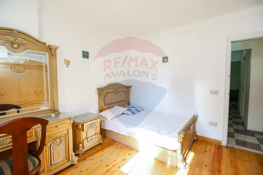 Duplex without Furniture for rent 170 m Saba Basha(4th num from sea)