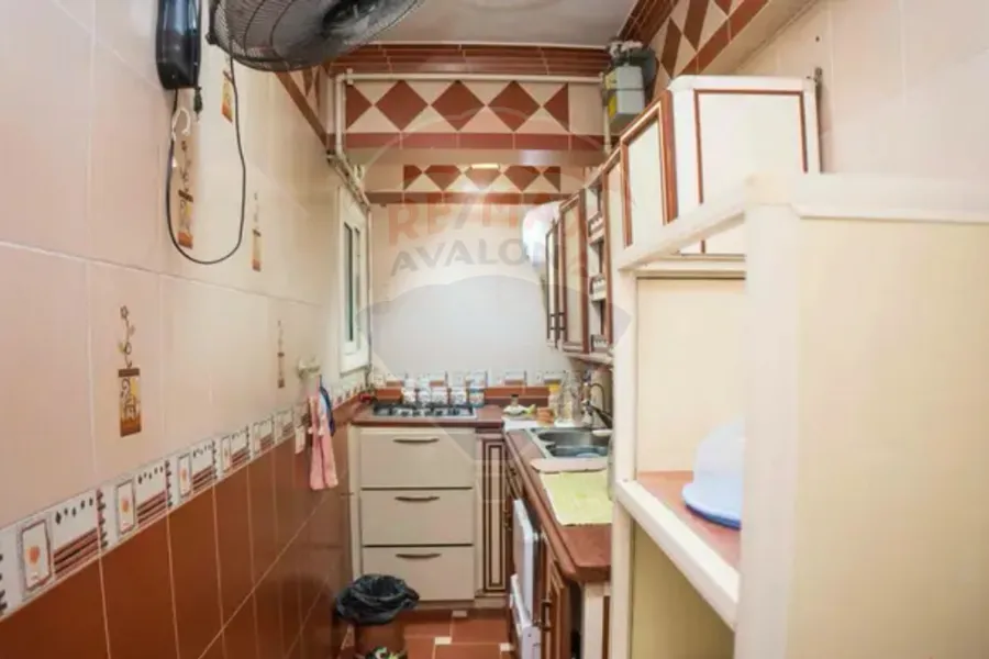 شقة للبيع  135 م سموحة ( ش توت عنخ أمون )