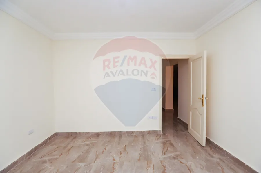 Apartment for Rent 165 m Louran (Branched from the sea)