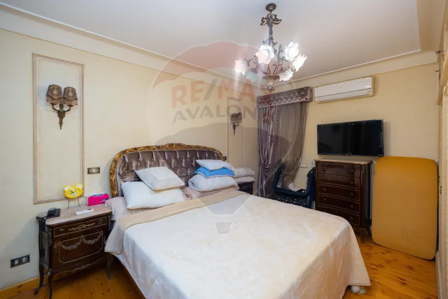 Apartment for sale 188 m Smouha (Abd ELtawab Hodib St.)