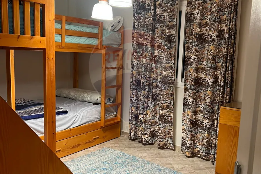 Chalet with roof for sale (Marseille Beach 4) 90 m + 90 m roof