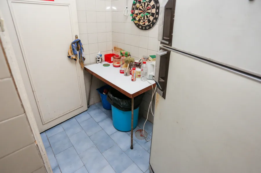 عيادة تجارى 90م للبيع مصطفى كامل (ش أبو قير الرئيسى)