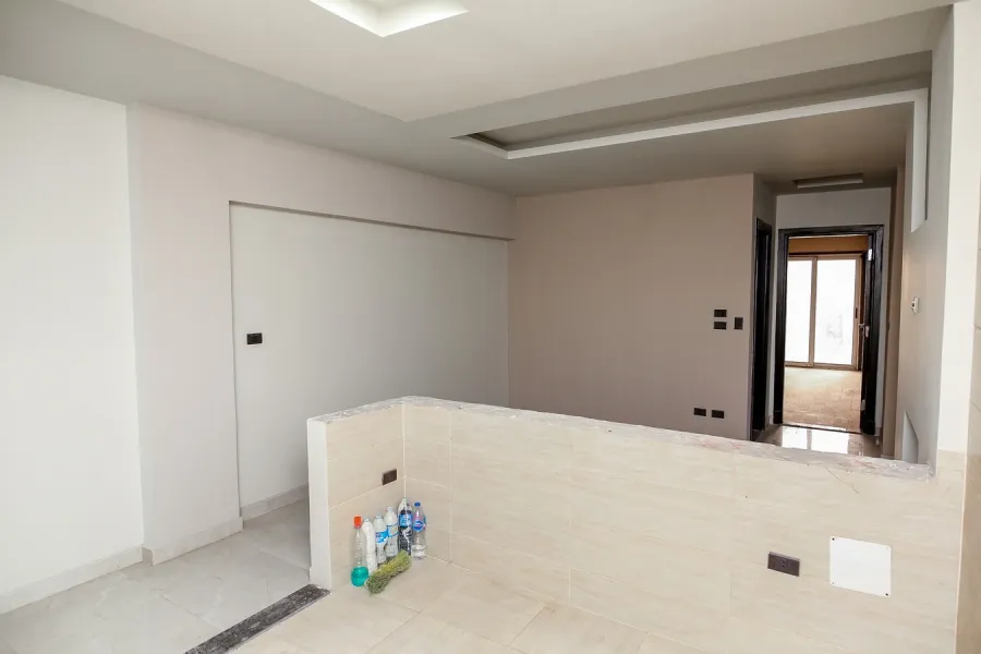 شقة للإيجار175م سموحة (ش ذكي رجب)