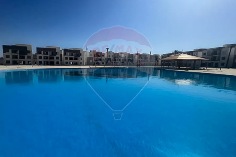 شاليه للبيع الساحل (سي فيو) 105 م