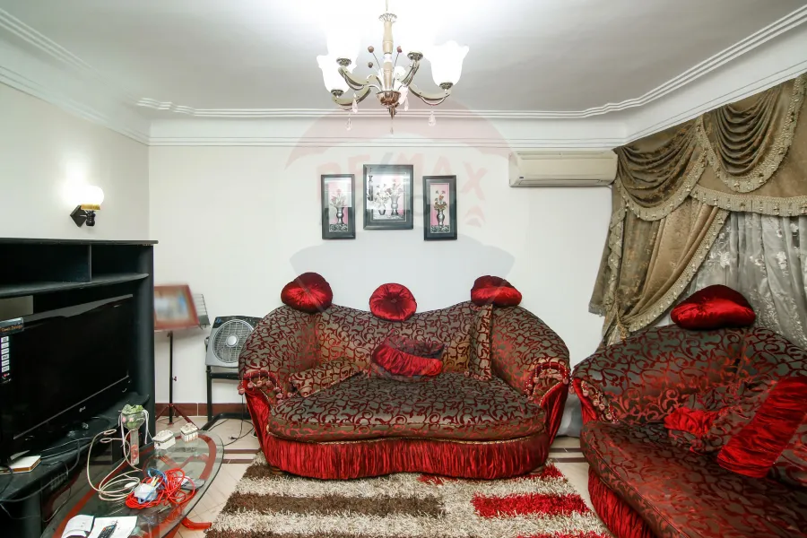 شقة للايجار المفروش 95 م سموحة (ش اسماعيل سري)