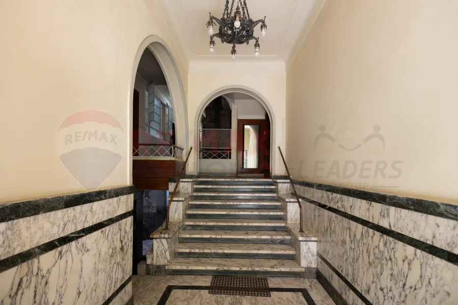 Apartment for sale 110 m Moharram Bek (Al-Abadiya)