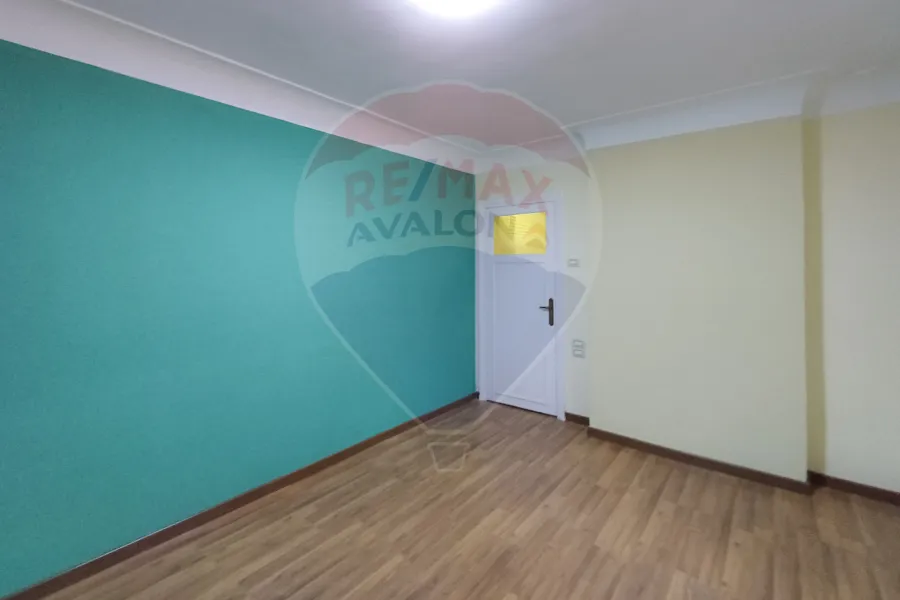 Apartment for sale 120 m Sidi Bishr (Gamal Abdel Naser main st.)