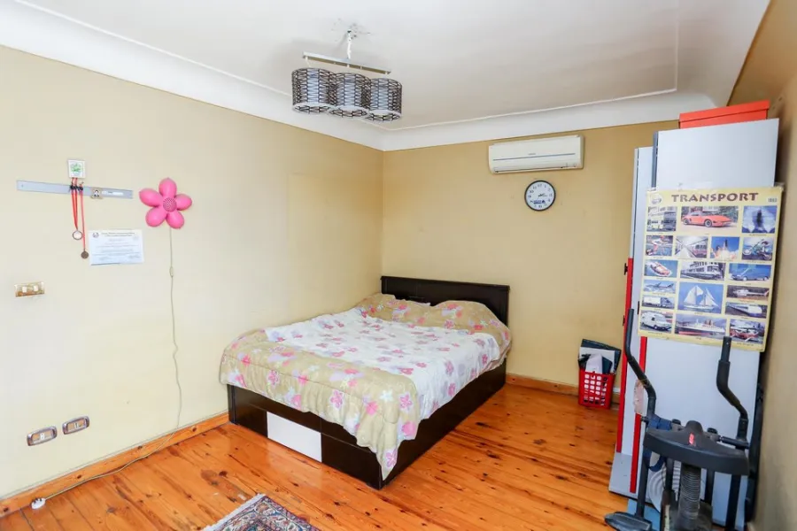 شقة للبيع 290م زيزنيا  -