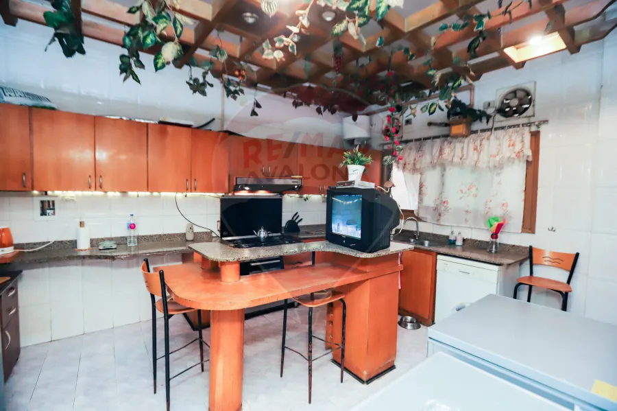 Apartment for sale 353 m Kafr Abdo (steps from El Lebieny Park)