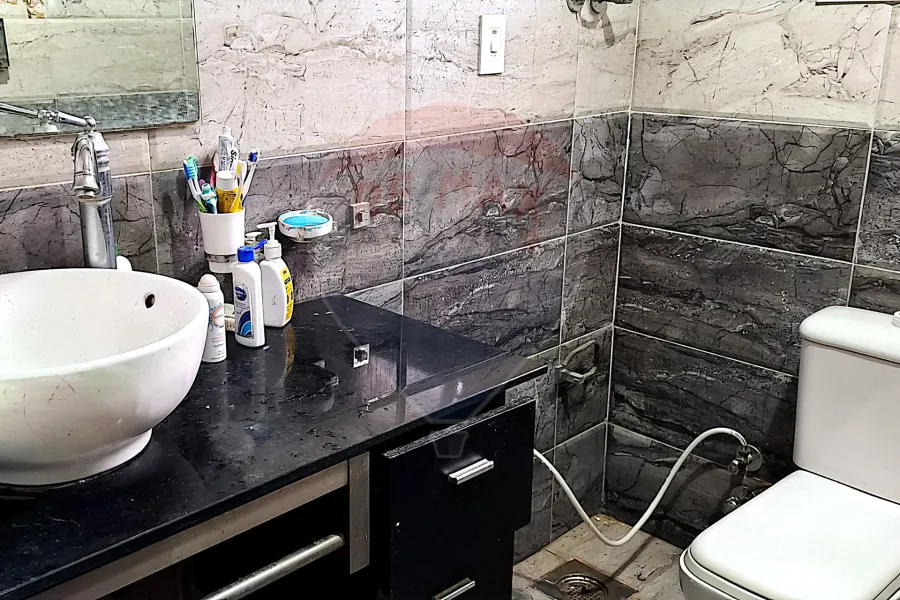 شقة للبيع 125 م ستانلي (بالقرب من فتح الله ستانلي )