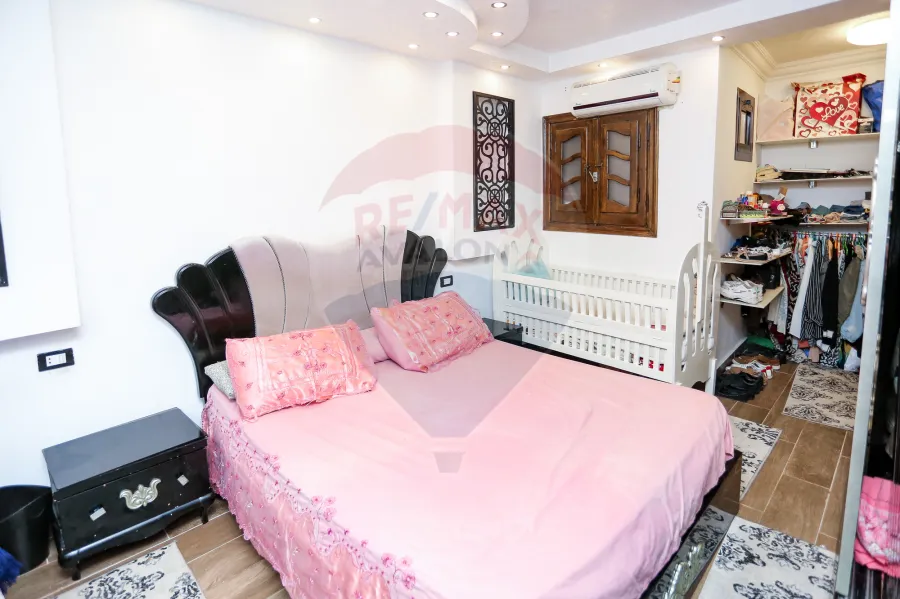 شقة للبيع 100م  صافي ميامي  (خطوات من اسكندر ابراهيم )