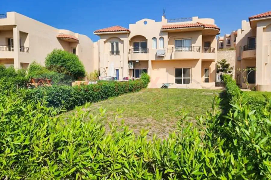 Ground chalet + garden for sale (Coral Hills - Ras Al-Hikma) 65 m