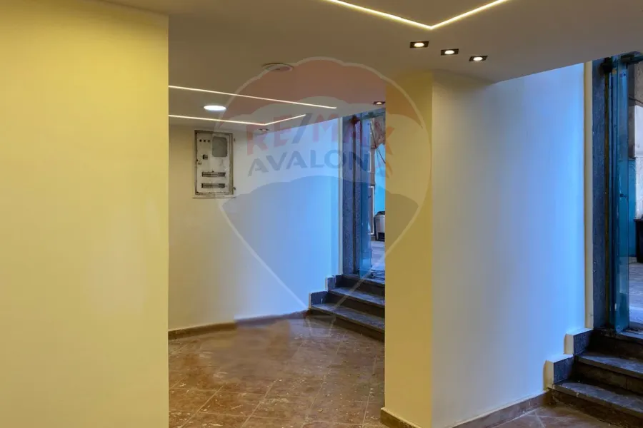 محل للإيجار 120 م سان ستيفانو (ش الكازينو)