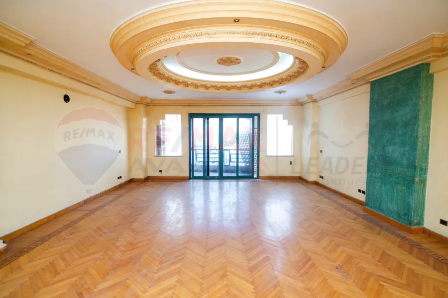 Apartment for sale 216 m Louran (Abu Qir St.)