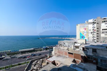 شقة للبيع 120 م سيدي بشر ( بحر مباشر )