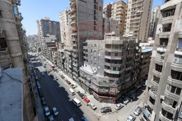 شقة للبيع  120 م ميامي ( ش جمال عبد الناصر)