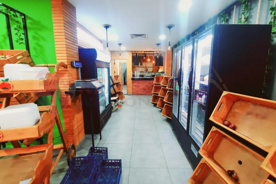 محل للايجار 70 م كفر عبده (خطوات من ميدان سانت جين)