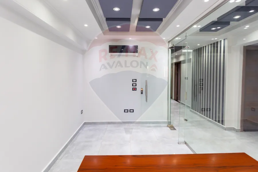 Administrative apartment for rent furnished 220 m in Janaklis (Al-Hurriya Road)